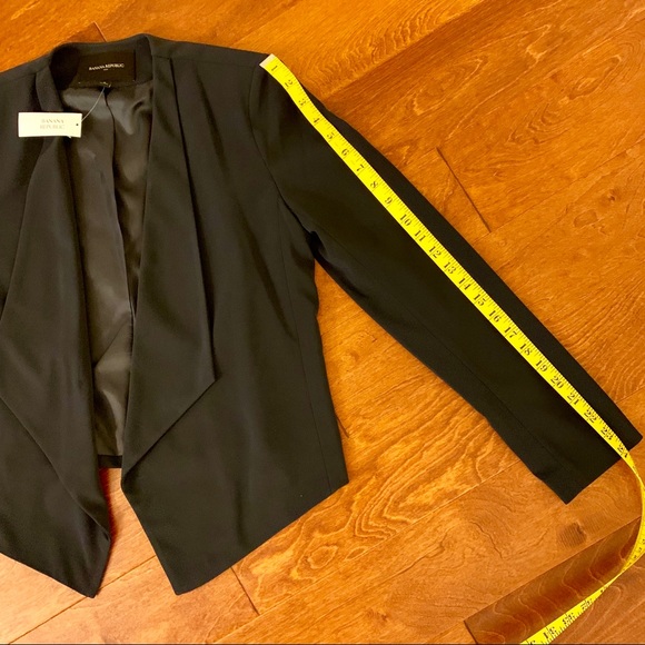 🤩HP🤩 Banana Republic • Navy Blue Blazer 🆕 - Picture 4 of 6